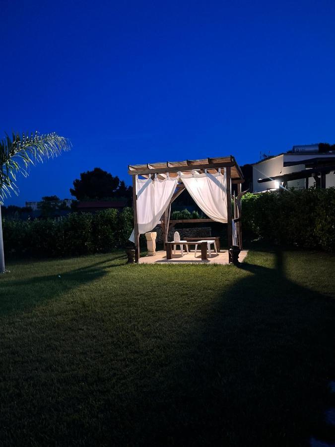 A Lu Fanizza Bed & Breakfast Cutrofiano Eksteriør bilde