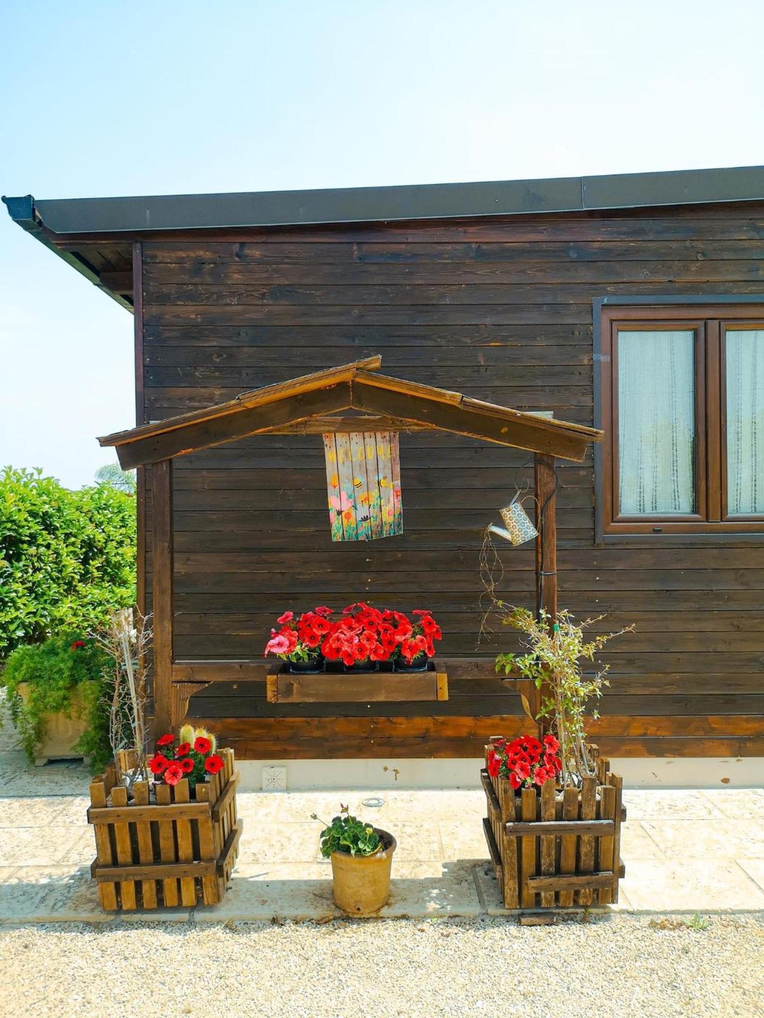 A Lu Fanizza Bed & Breakfast Cutrofiano Eksteriør bilde